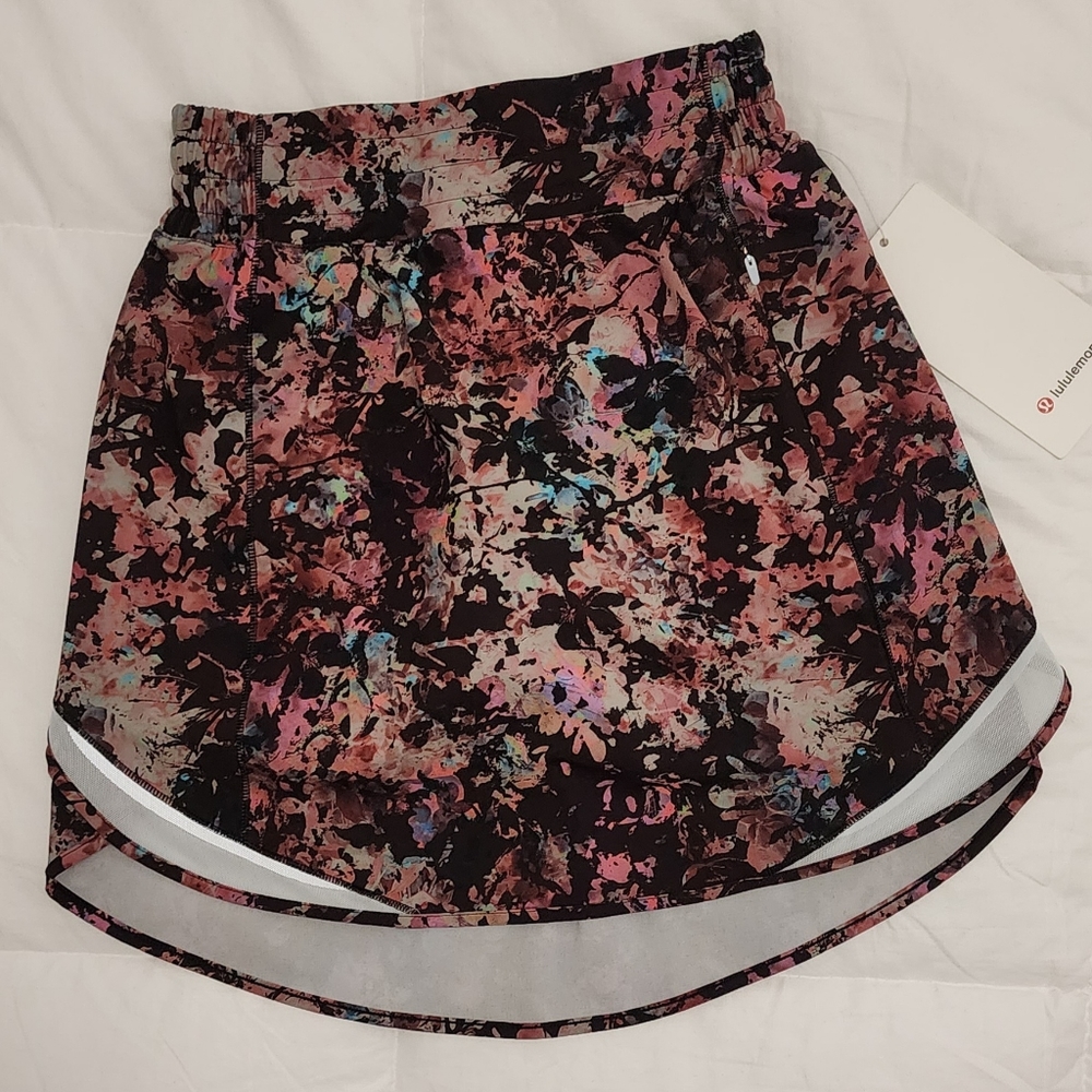 Lululemon Hotty Hot Shot Skirt *Long - Size 2